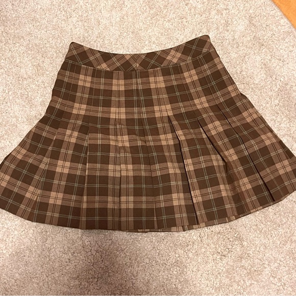 Sunday Best Pleated Mini Skirt - Picture 1 of 3